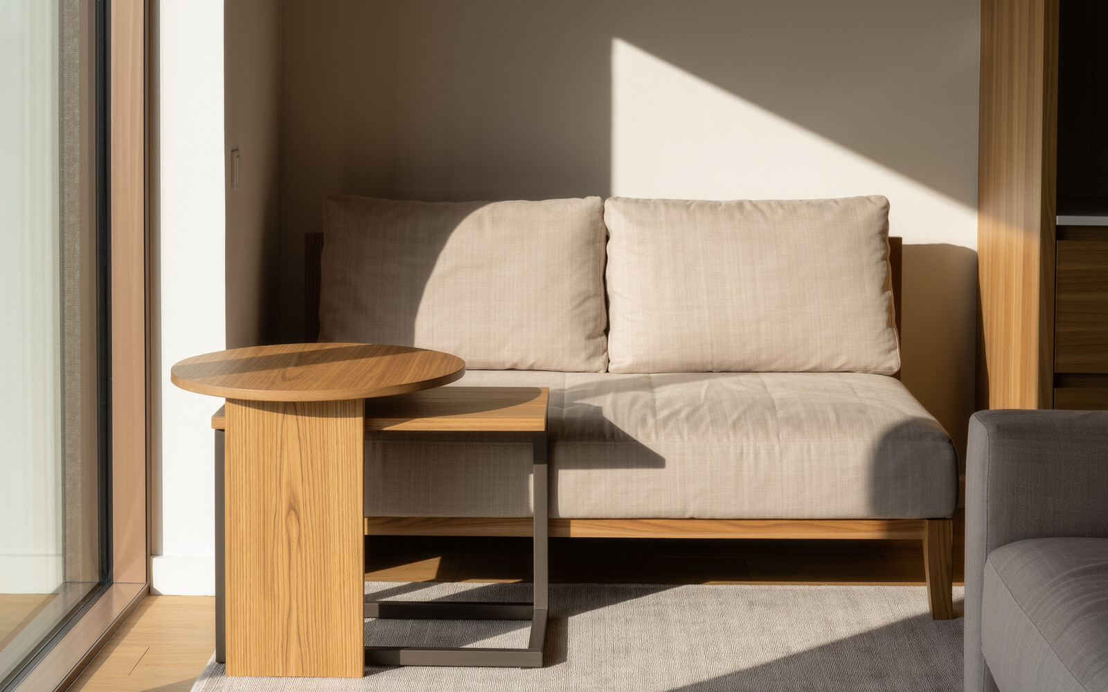illustrative visual: Nesting side tables