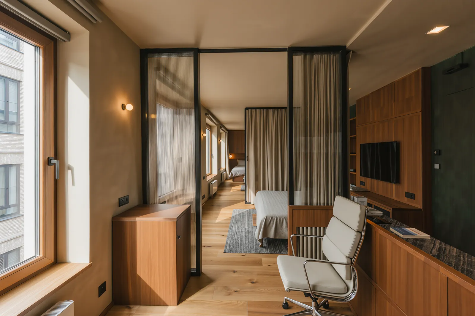 Compact studio showing relationships between furniture, circulation and usable zones
